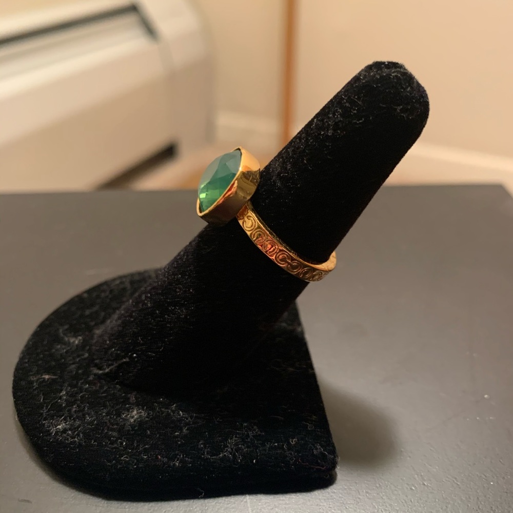Vibrant gold and green Coach ring - Picture 2 of 4